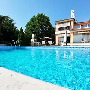 Appartement In Azra Rijeka