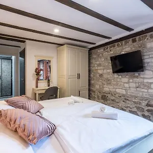 Bed and breakfast Old Town Matusko, Split